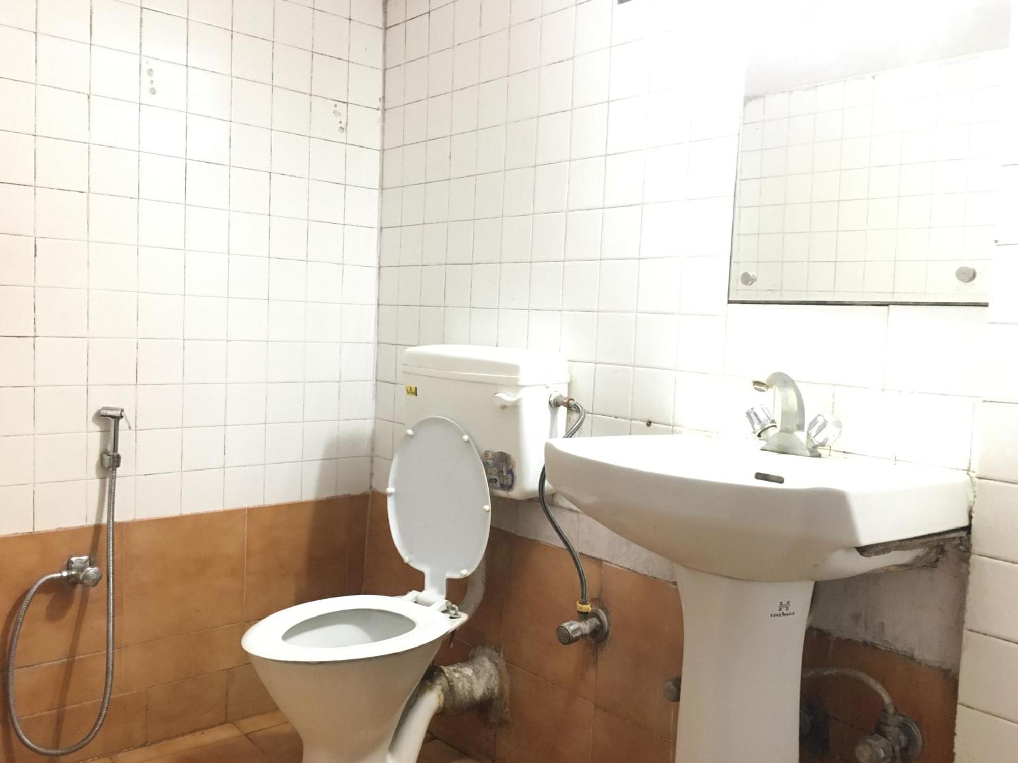 Hotel Indsurya Dibrugarh 外观 照片
